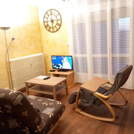Bellejoie - Appartement T3- Poitiers Sud - Direct Futuroscope - Parking Et Wifi Gratuit Exteriér fotografie