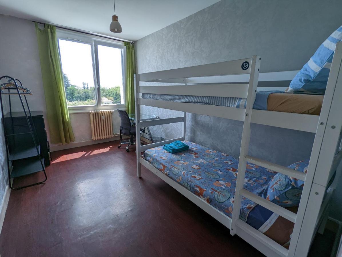 Bellejoie - Appartement T3- Poitiers Sud - Direct Futuroscope - Parking Et Wifi Gratuit Exteriér fotografie